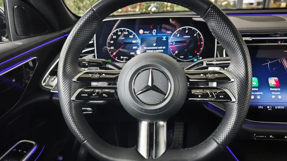 MERCEDES-BENZ E Klasa E 220 d mHEV 4-Matic AMG 9G-Tronic