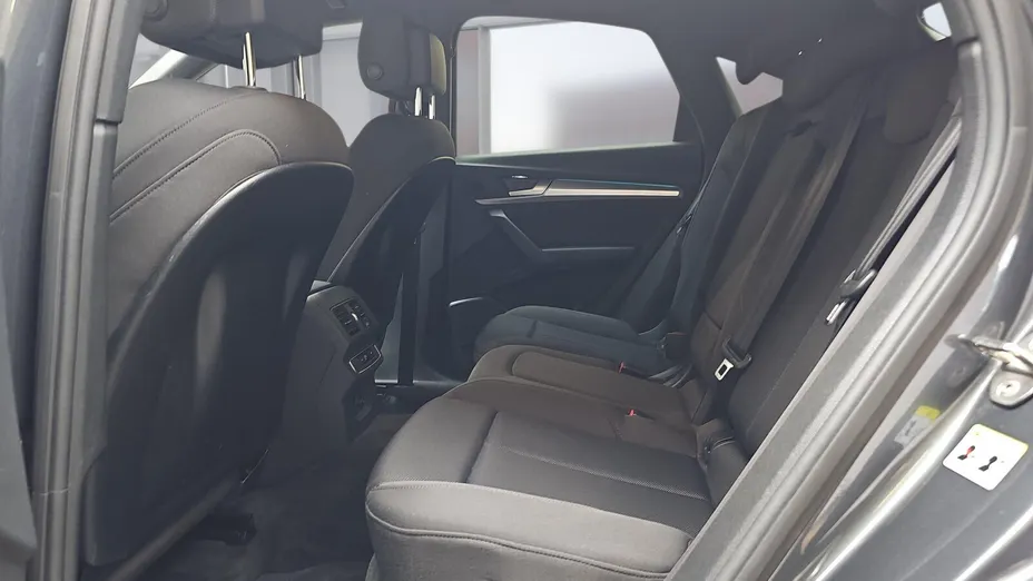 AUDI Q5 Q5 40 TDI mHEV Quattro S Line S tronic