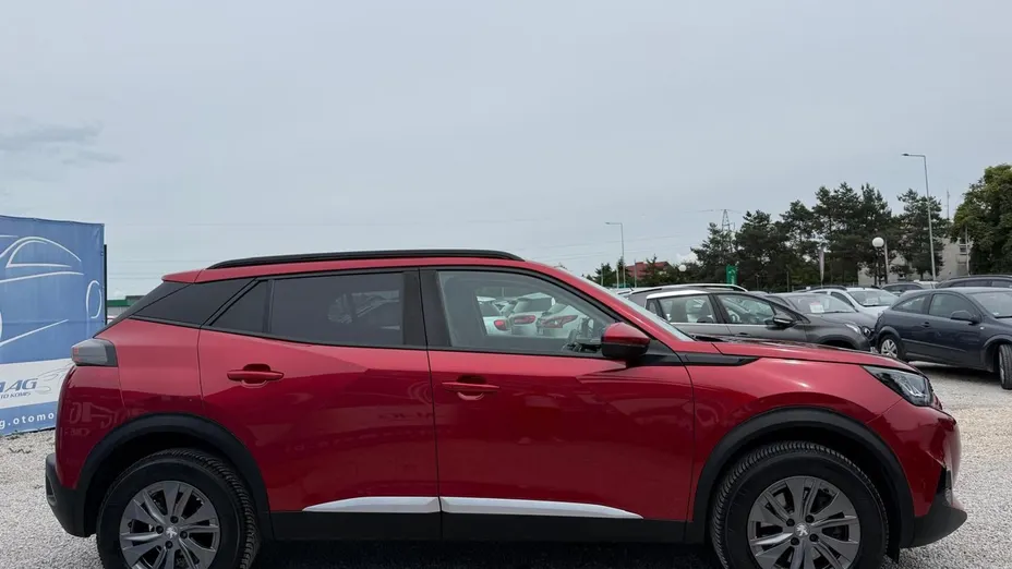 PEUGEOT 2008 -