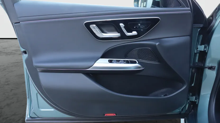 MERCEDES-BENZ E Klasa E 220 d mHEV 4-Matic Avantgarde 9G-Tronic