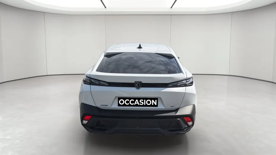 PEUGEOT 408 -