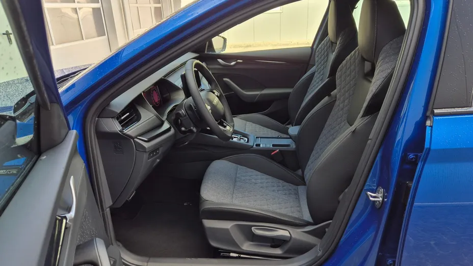 SKODA Octavia Octavia 1.5 TSI mHEV Selection DSG