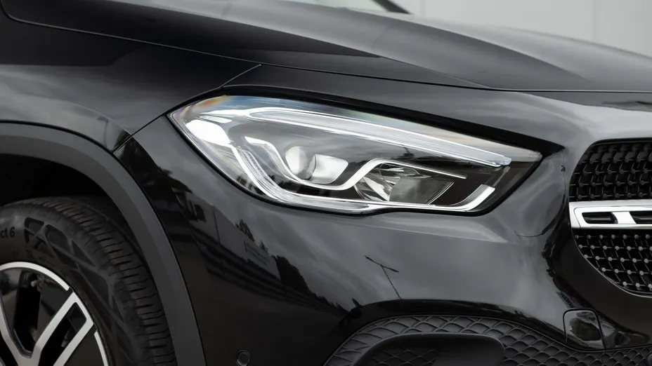 MERCEDES-BENZ GLA GLA 200 Progressive