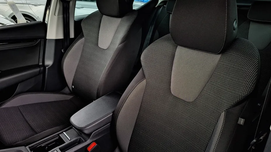 SKODA Octavia Octavia 1.5 TSI e-Tec Ambition DSG