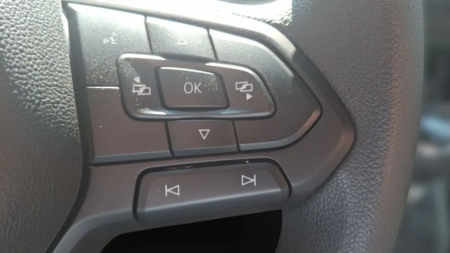 VOLKSWAGEN Transporter Transporter TDI L2 (skrzynia) Nowy