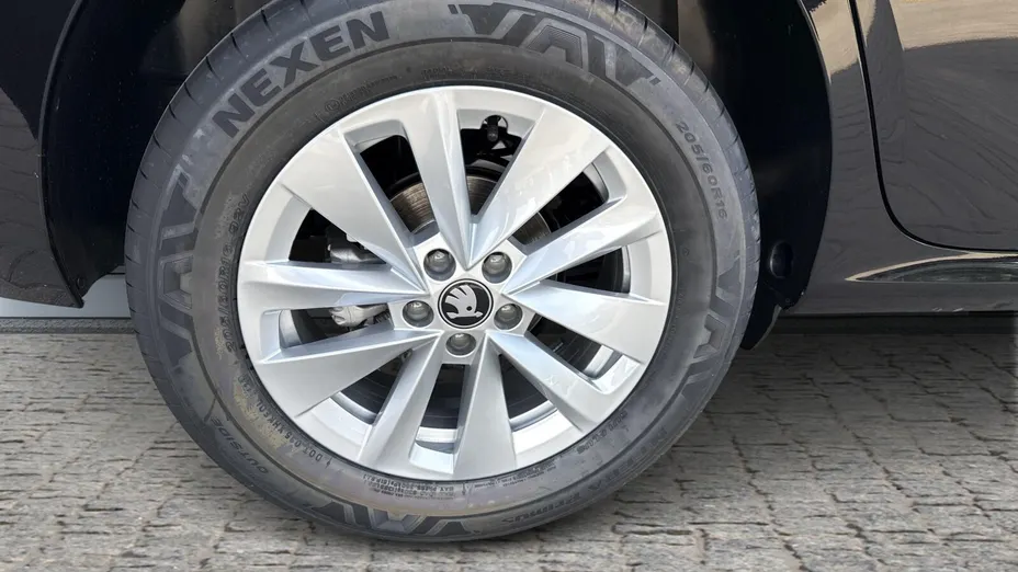 SKODA Kamiq Kamiq 1.0 TSI Drive Nowy