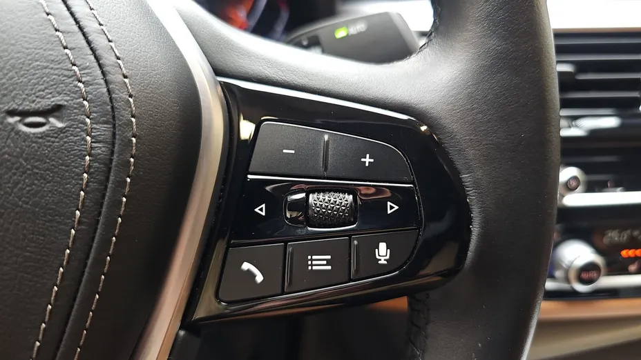 BMW Seria 5 520d mHEV aut