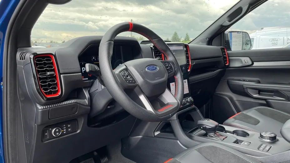 FORD Ranger Ranger 2.0 EcoBlue Bi-Turbo 4x4 DC Raptor aut Nowy