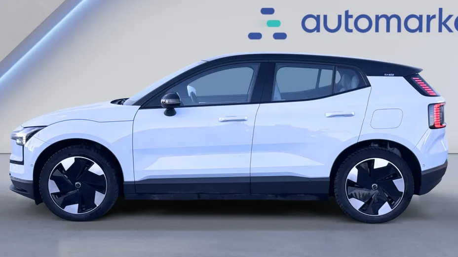 VOLVO EX30 EX30 69kWh Twin Motor Ultra