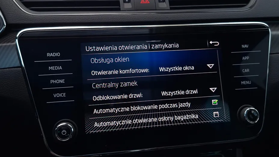 SKODA Superb Superb 2.0 TDI SCR 4x4 Sportline DSG