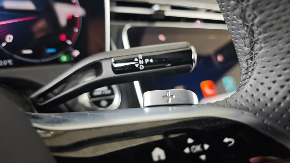 MERCEDES-BENZ E Klasa E 220 d mHEV 4-Matic AMG 9G-Tronic