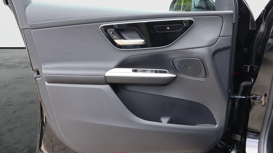MERCEDES-BENZ GLC GLC 200 d mHEV 4-Matic AMG Line Nowy