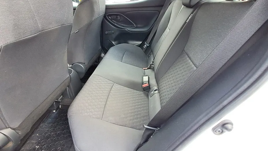 TOYOTA Yaris Yaris 1.5 Comfort