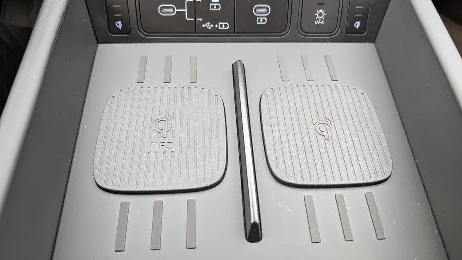 HYUNDAI Santa Fe Santa Fe 1.6 T-GDI HEV Calligraphy 4WD aut 6os. Nowy