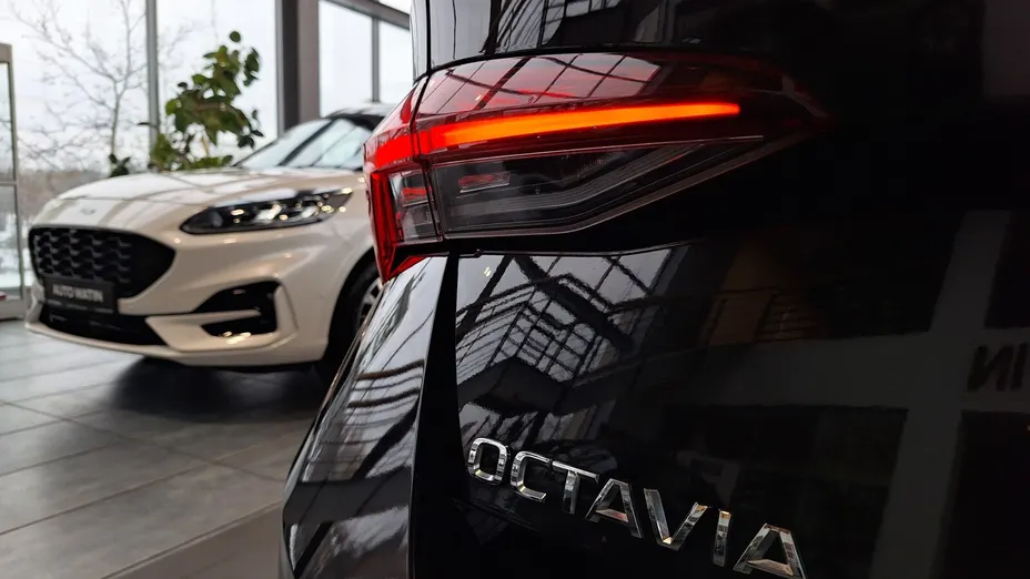 SKODA Octavia Octavia 1.5 TSI e-Tec Ambition DSG