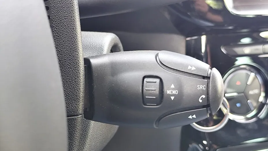 CITROEN DS3 -