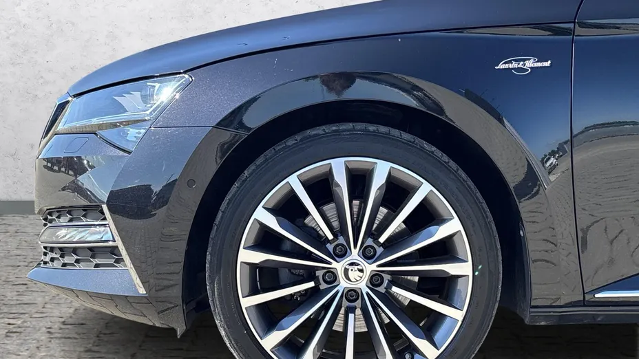 SKODA Superb Superb 2.0 TSI L&K DSG
