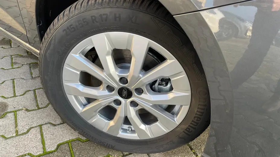 FORD Tourneo Connect Tourneo Connect 2.0 EcoBlue Titanium aut Nowy