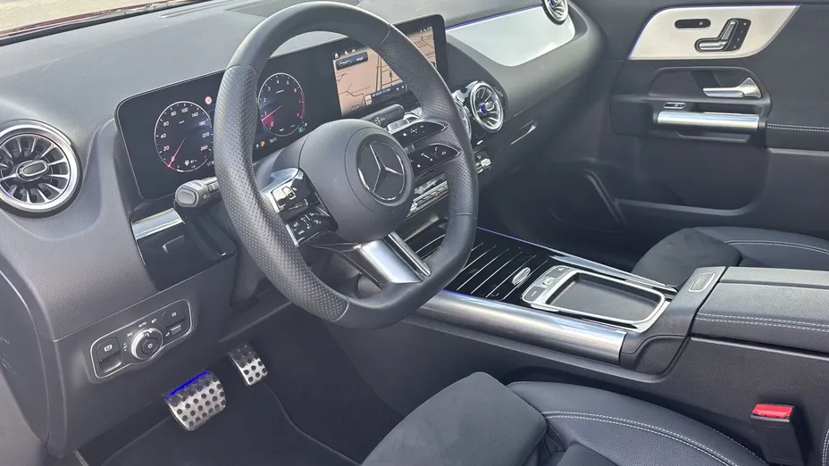 MERCEDES-BENZ GLA GLA 200 mHEV AMG Line 7G-DCT
