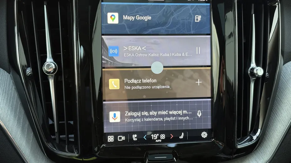 VOLVO XC60 XC60 T8 Plug-In Hybrid AWD Ultra Black Edition aut