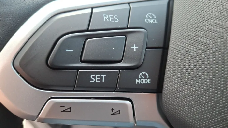VOLKSWAGEN Crafter Crafter 35 BiTDI (14,4m3) Nowy