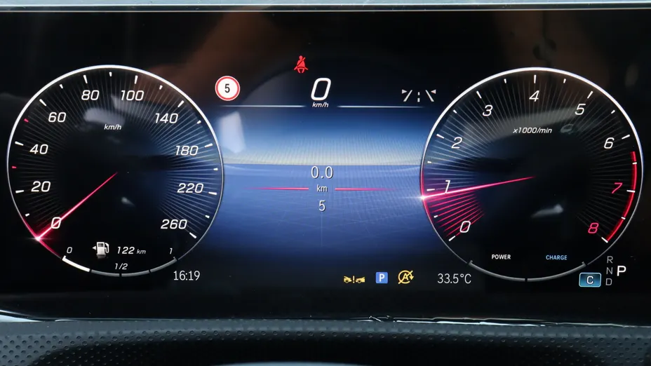 MERCEDES-BENZ A Klasa A 220 4-Matic AMG Line 8G-DCT Nowy