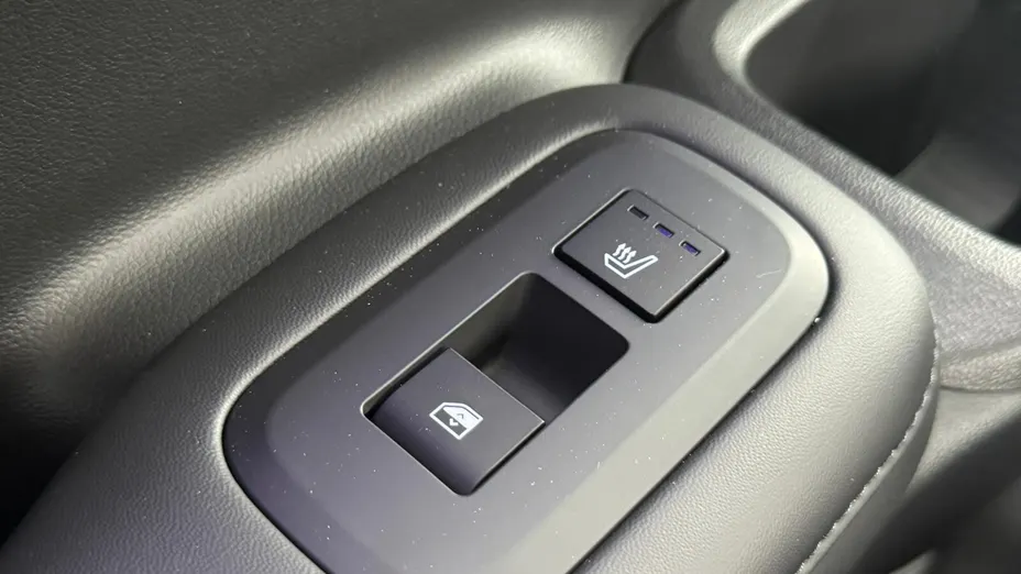 HYUNDAI Santa Fe Santa Fe 1.6 T-GDI HEV Calligraphy 4WD aut 6os.