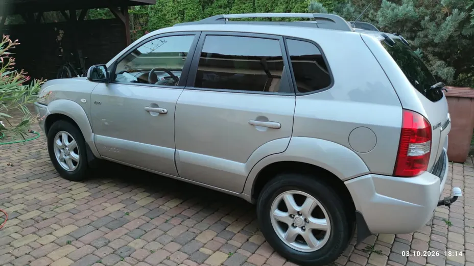 HYUNDAI Tucson -
