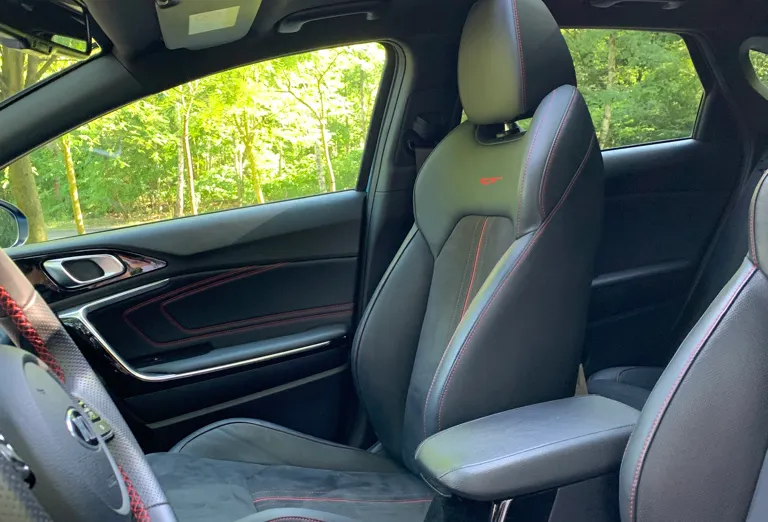 KIA ProCeed ProCeed 1.6 T-GDI GT DCT