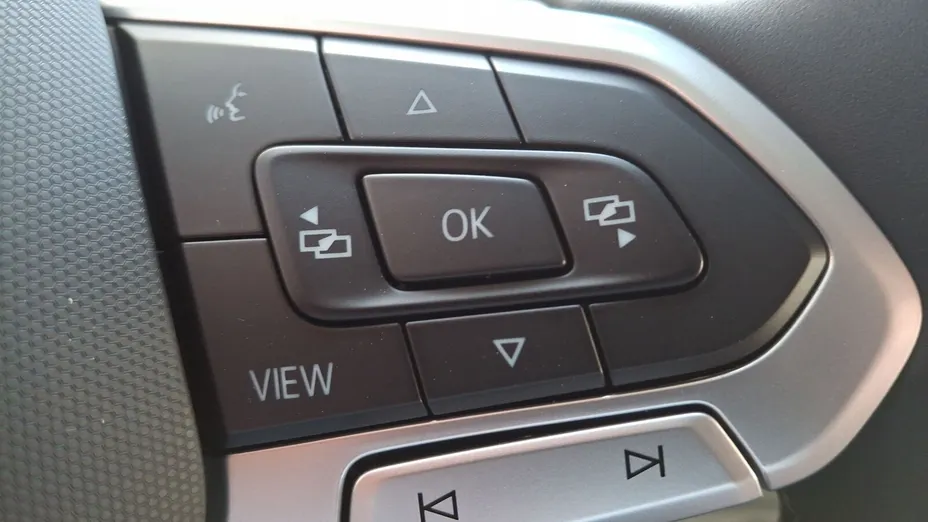 VOLKSWAGEN Crafter Crafter 35 BiTDI (14,4m3) aut Nowy