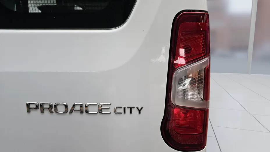 TOYOTA Proace City Proace City 1.5 D-4D Long 2,3t Active (bryg.)