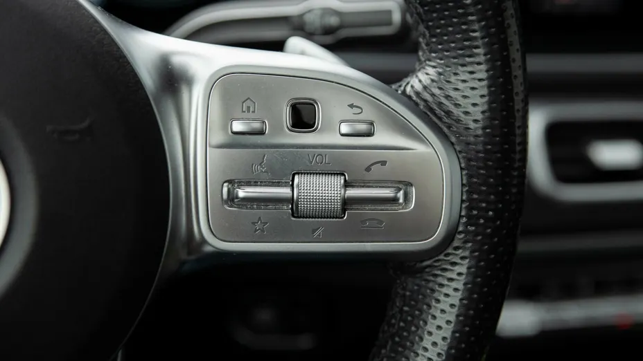 MERCEDES-BENZ GL GLS 400 d 4-Matic