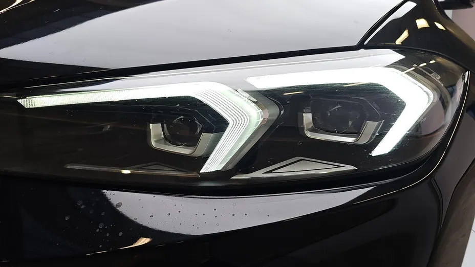 BMW Seria 3 318d mHEV aut