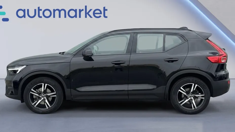 VOLVO XC40 XC40 B3 Plus Dark aut
