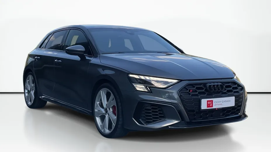AUDI S3 Sportback -