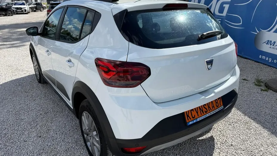 DACIA Sandero -