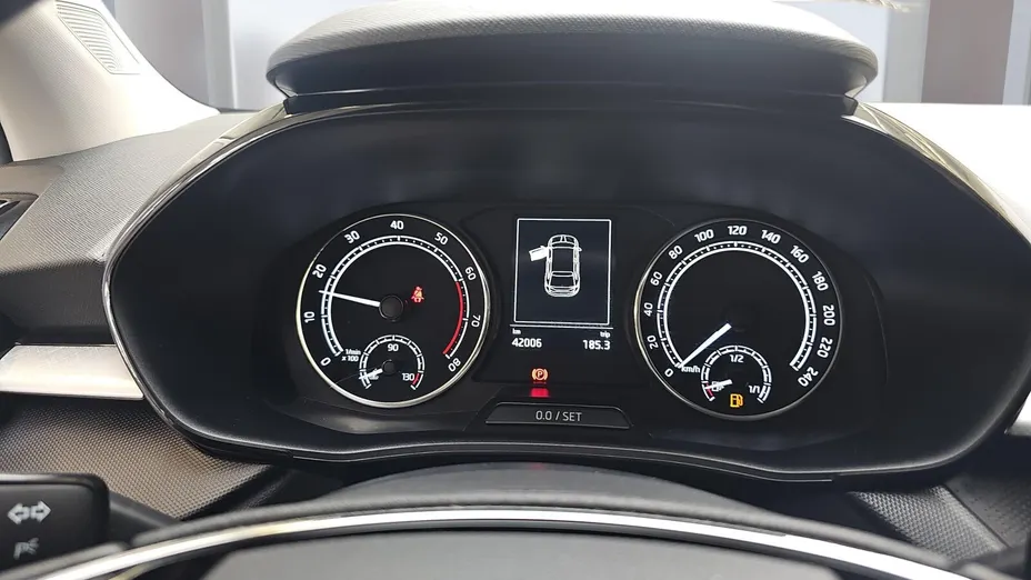 SKODA Fabia Fabia 1.0 TSI Ambition