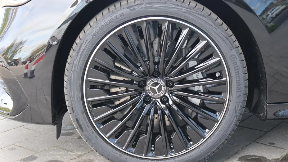 MERCEDES-BENZ E Klasa E 220 d mHEV 4-Matic AMG 9G-Tronic Nowy