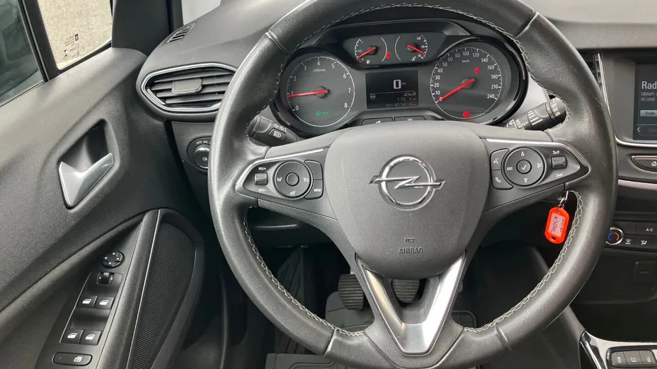 OPEL Crossland -