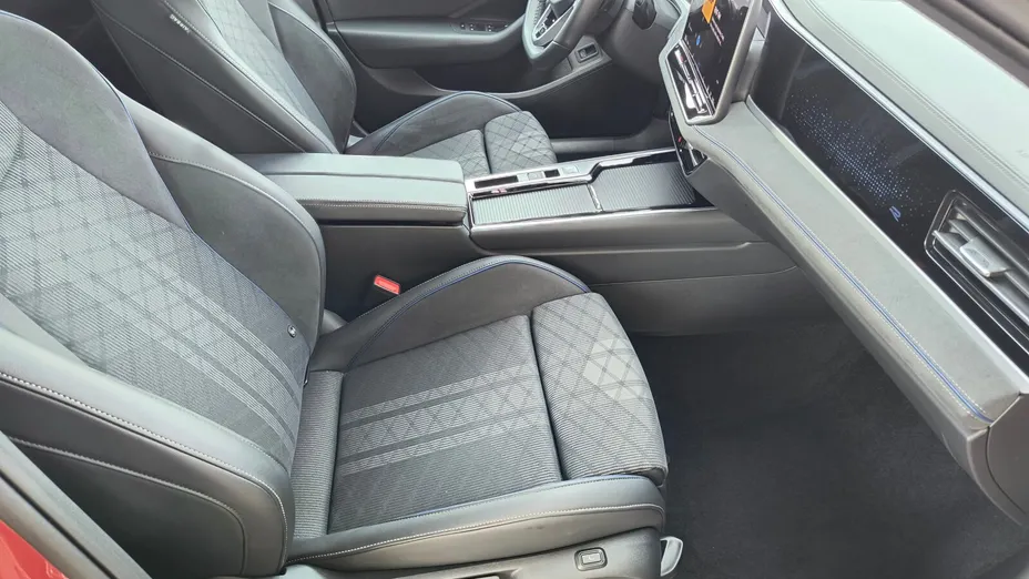 VOLKSWAGEN Passat Passat 2.0 TDI SCR R-Line DSG