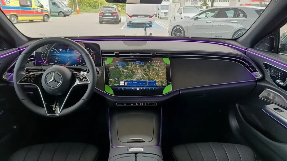 MERCEDES-BENZ E Klasa E 200 mHEV 4-Matic Exclusive 9G-Tronic