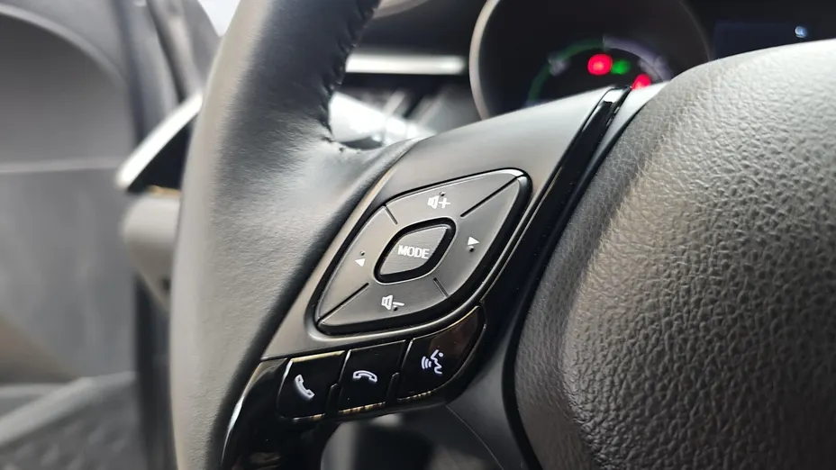 TOYOTA C-HR C-HR 2.0 Hybrid Style