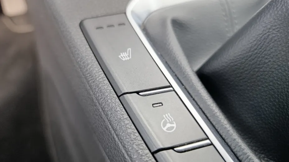 HYUNDAI i30 i30 1.0 T-GDI Smart