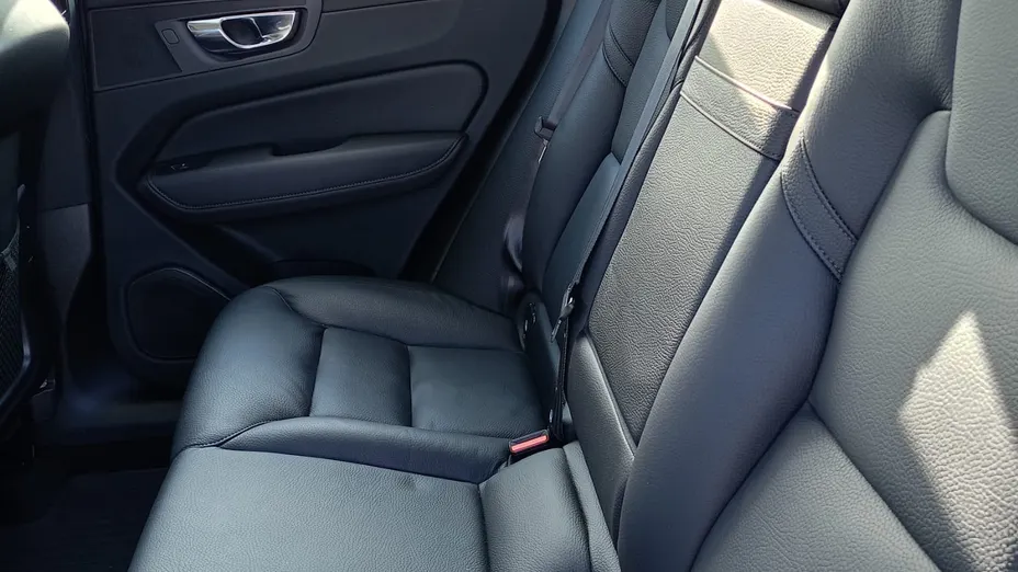 VOLVO XC60 XC60 D3 AWD Momentum