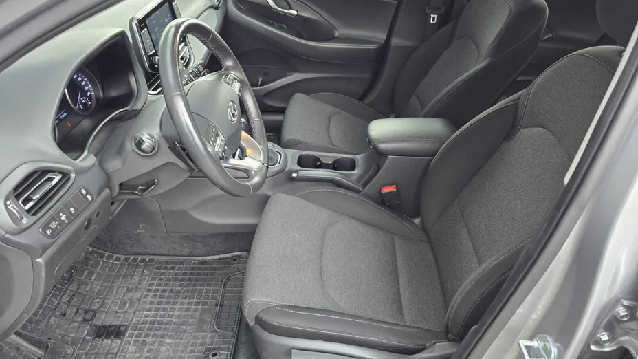 HYUNDAI i30 i30 1.0 T-GDI Smart DCT