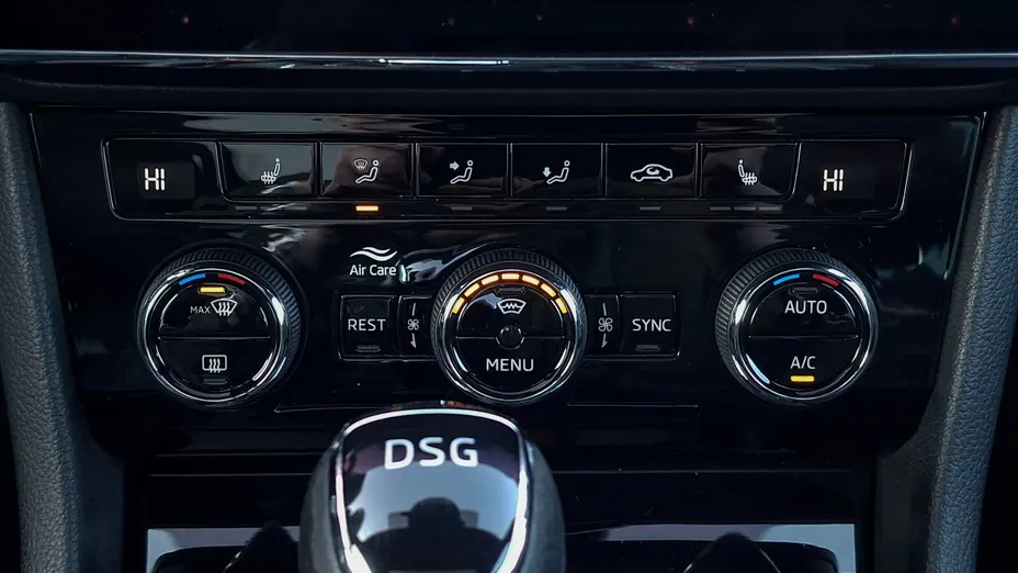 SKODA Superb Superb 2.0 TDI SCR L&K DSG