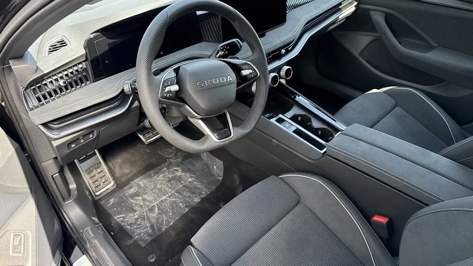 SKODA Superb Superb 2.0 TSI Sportline DSG Nowy