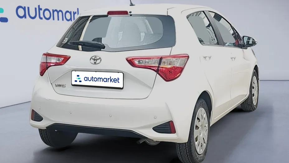 TOYOTA Yaris Yaris 1.0 Active