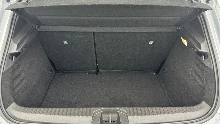 RENAULT Clio -