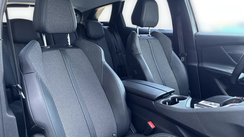 PEUGEOT 3008 3008 1.5 BlueHDi Allure Pack S&S EAT8